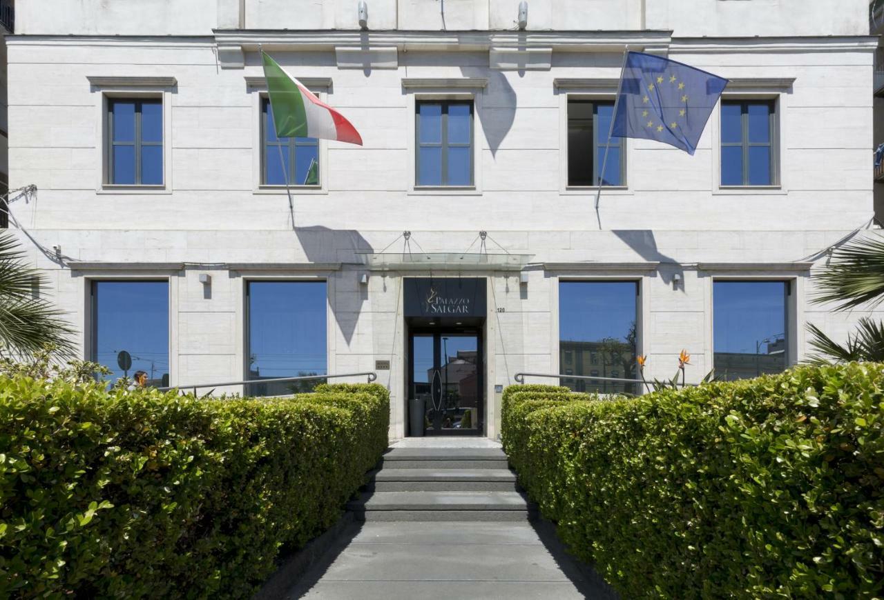 Отель Palazzo Salgar Неаполь Экстерьер фото